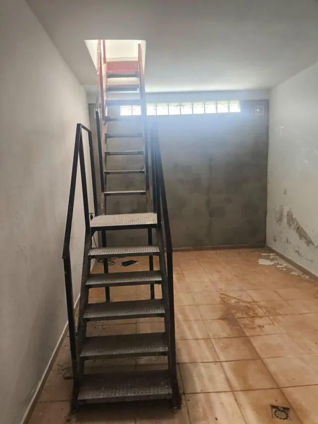 ADOSADO EN SAN BERNABÉ — 28