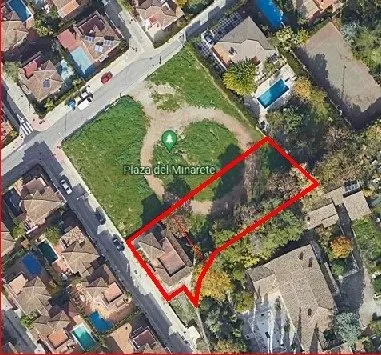 CASA Y PARCELA PARA USOS MULTIPLES. ZONA SERRALLO — 2