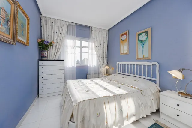 Luminoso apartamento, con gran solárium privado y vistas, en "La Mata", Torrevieja — 18