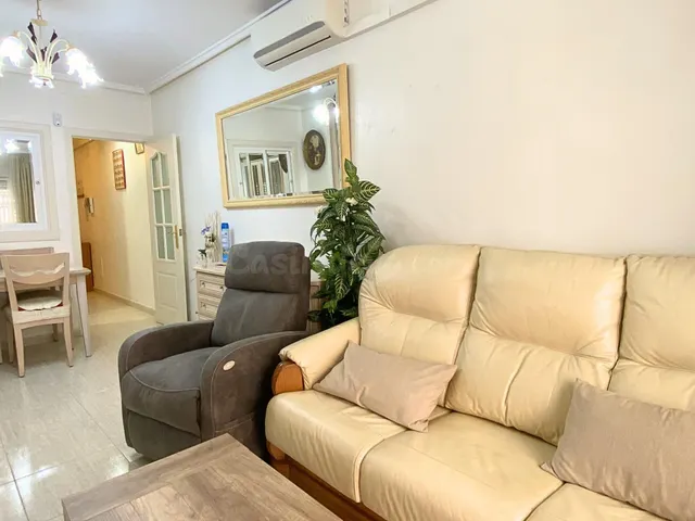 Piso con garaje inlcuido en Torrevieja centro — 4