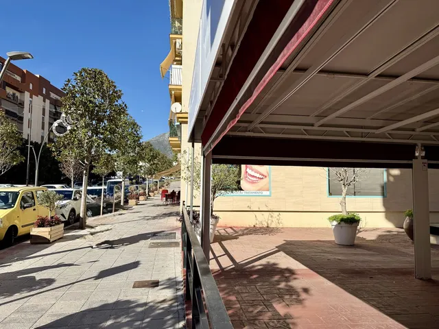 Restaurante 205m² en venta - Marbella — 41