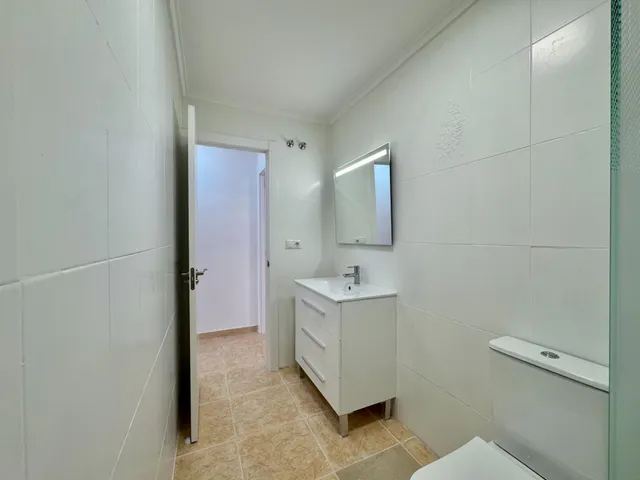 moderno apartamento en el corazón de torrevieja — 19