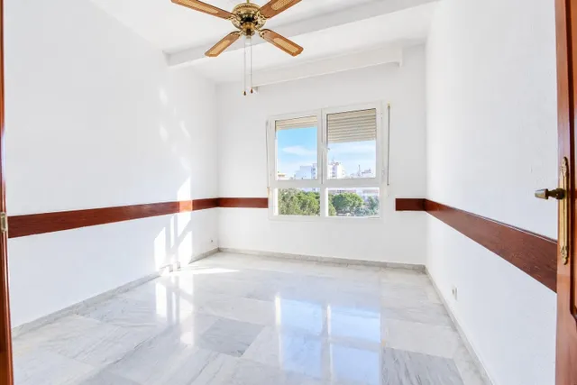 Piso junto a iglesia san jose, 113 metros, ascensor, av principal — 4
