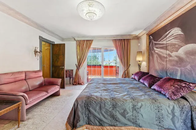 Chalet 10 habitaciones 679m² en venta - Marbella — 34