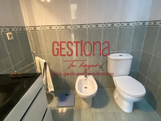 IMPRESIONANTE PAREADO CON PISCINA EN AJO — 27