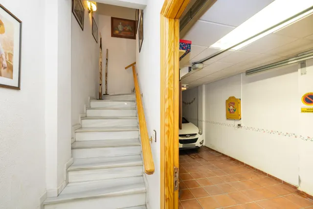 Exclusiva vivienda con gran terraza y múltiples posibilidades frente a Plaza José Zamora en Maracena. — 21