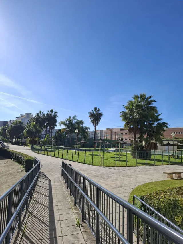 Piso de 3 dormitorios con garaje en Jerez de la Frontera — 14