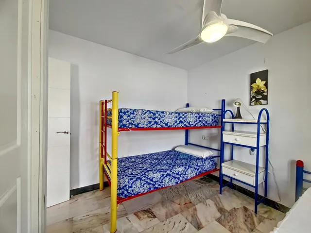 Casa 5 dorm. frente a la playa con vistas al mar!! — 30