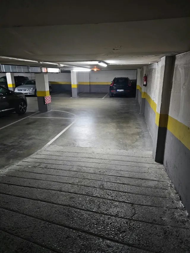 Espacioso Piso en el Corazón de Ponferrada por €156,000 — 20