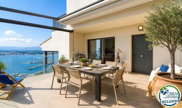Elegante chalet mediterráneo con jacuzzi, garaje y espectacu - foto 3
