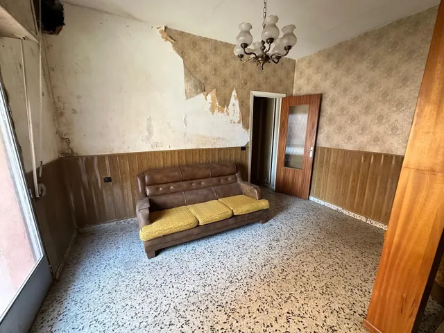 ¿Buscas un piso para reformar y crear tu propio hogar? ¿O quizás una OPORTUNIDAD de inversión en Murcia? — 9
