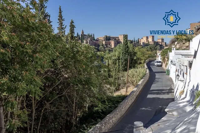 Casa reformada en el Camino del Sacromonte — 45