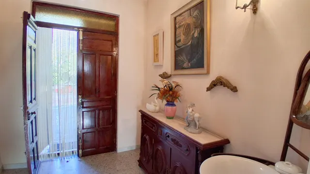 CASA CON TERRENO RÚSTICO VENTA ALMENARA DE TORMES. Urbis te ofrece una casa con terreno rústico en venta en Almenara de Tormes, Salamanca. — 32