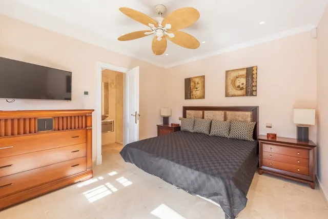 Chalet 6 habitaciones 341m² en venta - Costa Del Sol — 17