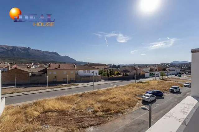 Adosado con espectacular terraza panorámica y piscina a 20 min de Granada — 28