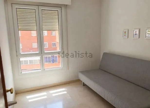 Espectacular piso de 144 m2 en jardines de medina, Almería — 10