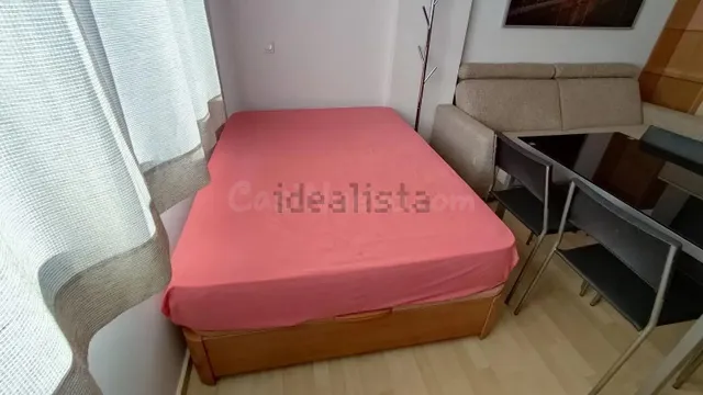 SE ALQUILA ESTUDIO EN SEGUNDA LINEA DE PLAYA — 4
