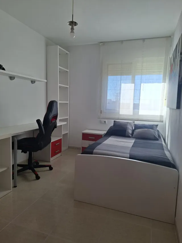 Amplio Piso Nuevo en el Corazón de Vinarós por €192,000 con piscina, parking y trastero — 28