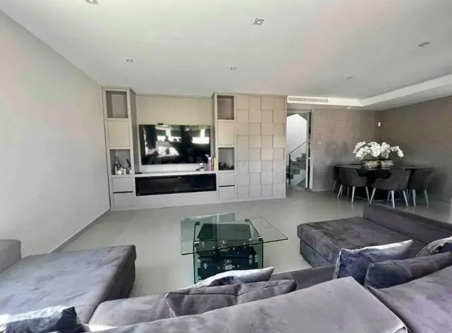 Villa 5 habitaciones 280m² en venta - Centro - foto 4