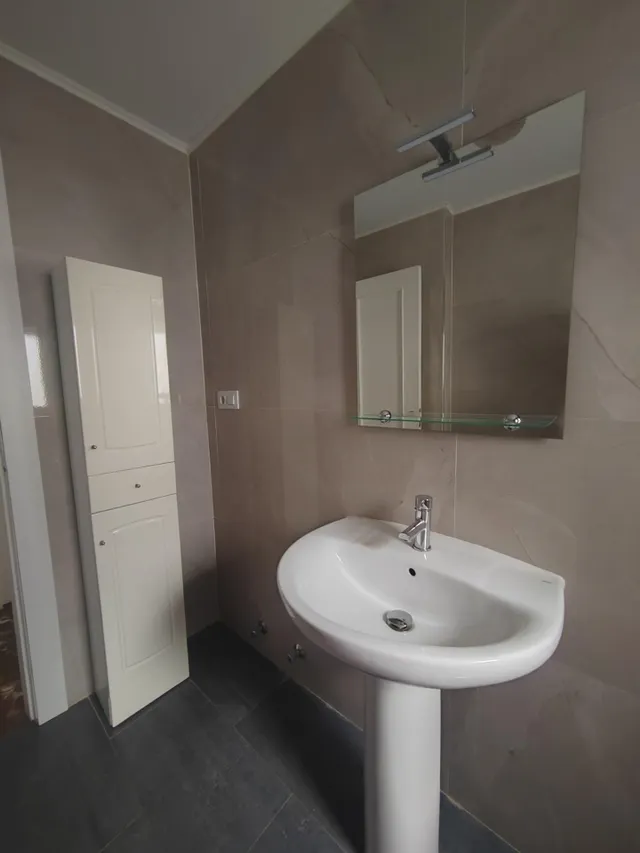 SE ALQUILA HABITACIÓN EN MILLÁN DE PRIEGO. — 15