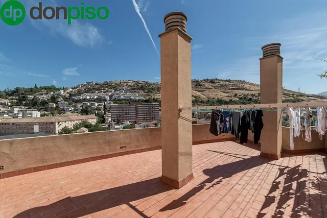 ¡¡Fantástico piso de 7 habitaciones en Bola de Oro!! — 33