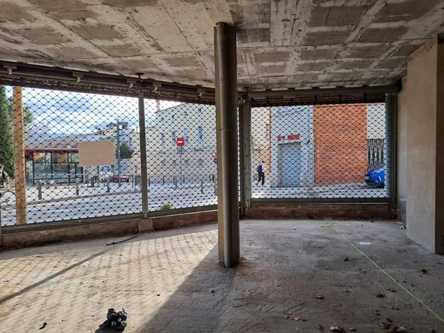Local comercial en alquiler Igualada - poble sec — 7