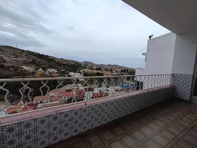 Amplia y Luminosa Casa en Pedregalejo Alto — 20