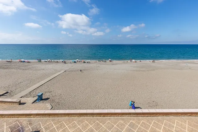 ATENCION PONEMOS A LA VENTA EL PRIVILEGIO DE VIVIR EN PRIMERÍSIMA LÍNEA DE PLAYA. ¡EN CABO DE GATA! — 44