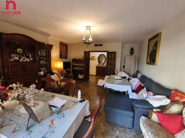 VIVIENDA EN PLENO CENTRO JUNTO A LA PLAZA DE LAS TENDILLAS CON GARAJE — 8