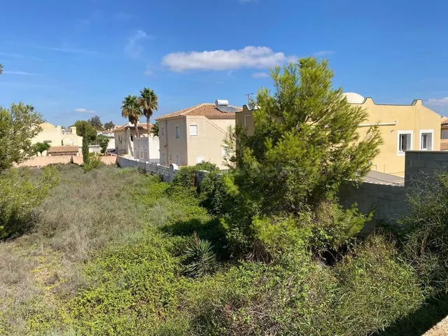 URBANIZACIÓN BLUE LAGOON – SAN MIGUEL DE SALINAS (ALICANTE) - foto 4