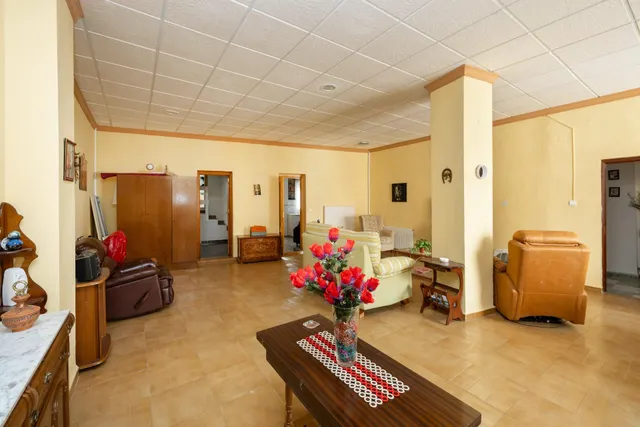 ¡Tu hogar ideal te espera en Moraleda de Zafayona! — 30