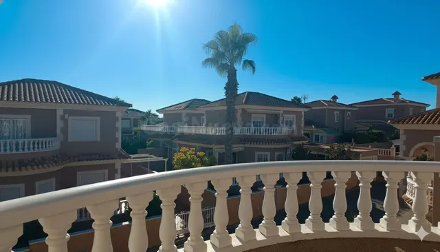 Villa 4 habitaciones 105m² en venta - Centro — 4