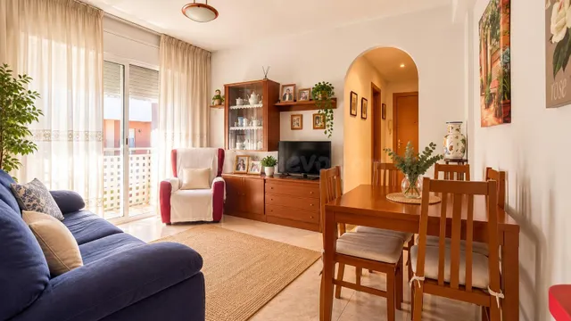PISO EXTERIOR CON ESPECTACULAR TERRAZA PRIVADA DE 54 M2 EN CREU DE BARBERÀ — 4