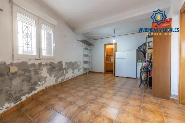 Casa en esquina en venta en Las Gabias — 12