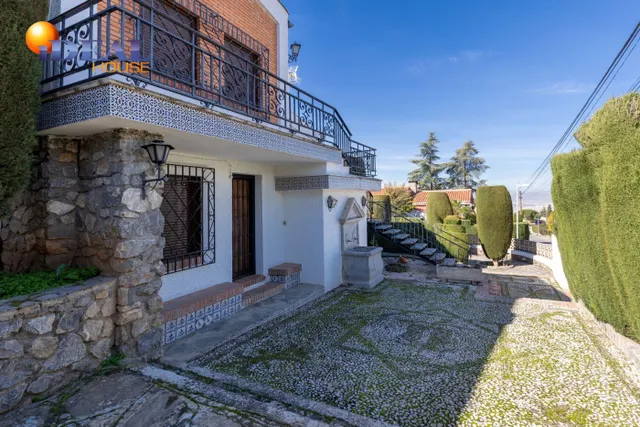 Venta de chalet (tipo Villa) en Monachil (Zona Colinas Bermejas) — 5