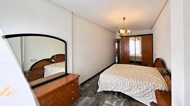 Apartamento 4 habitaciones 159m² en venta - Zona Pueblo — 30