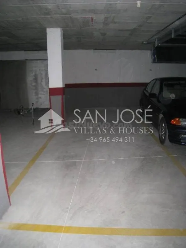 Inmobiliaria San Jose vende esta plaza de garaje en Aspe Ali - foto 2
