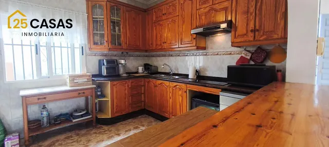 Chalet independiente con piscina y gran parcela en La Marina — 14