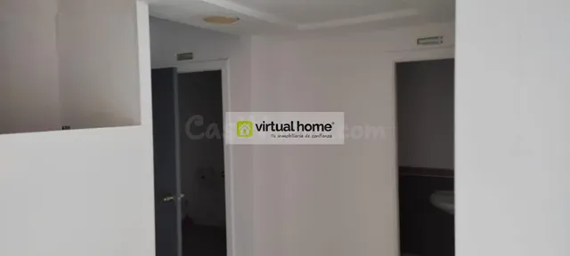 Local comercial 100m² en venta - Poniente — 5