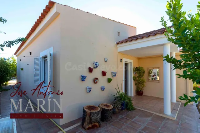 PARCELA CON CASA EN CAMPOMANES A LA VENTA. - foto 2
