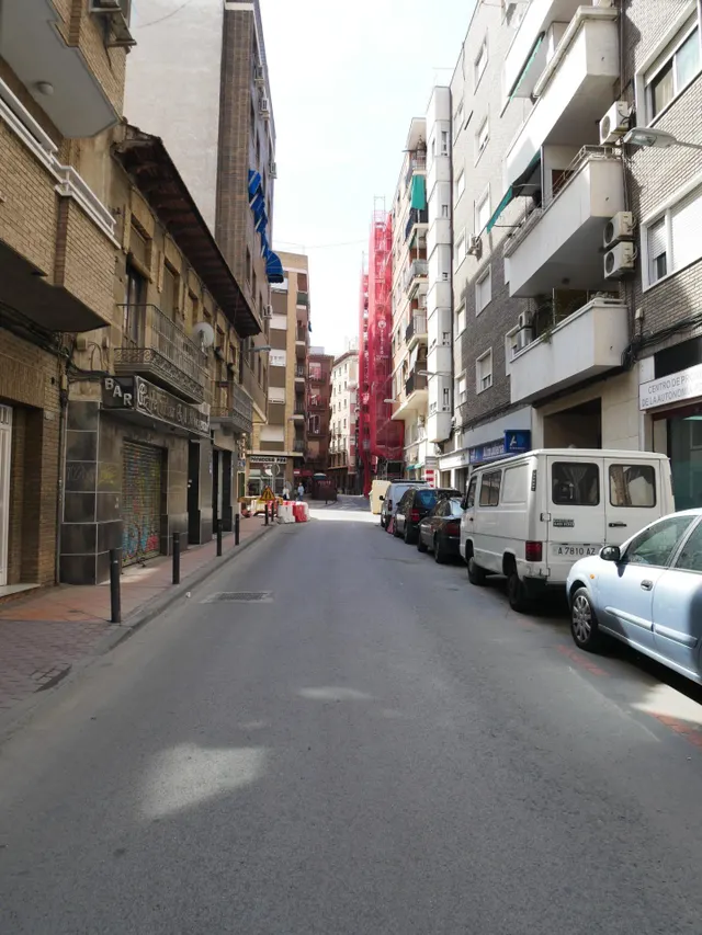 Se vende local en el Barrio del Carmen — 9