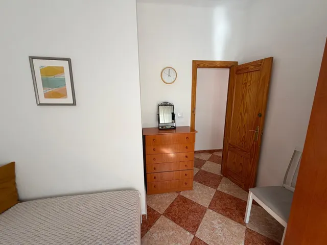 Piso perfectamente conectado en calle Héroe de Sostoa — 10
