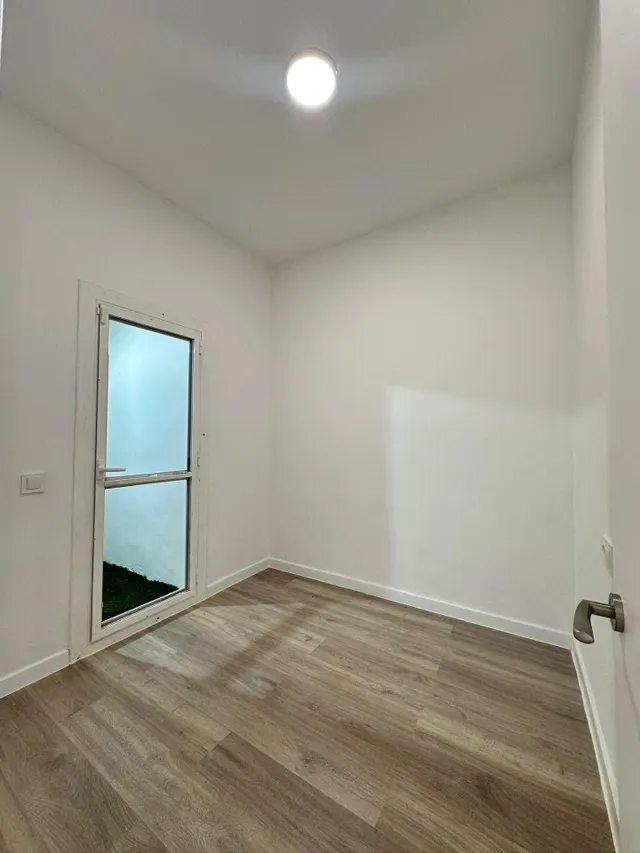 PLANTA BAJA REFORMADA CON PATIO EN MOLLET — 15
