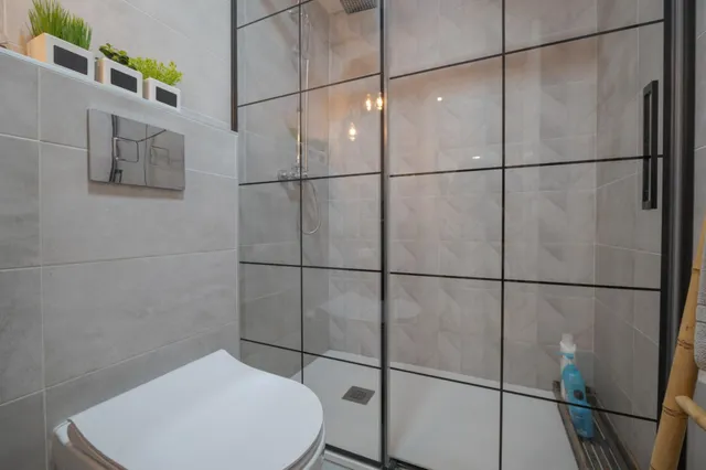 Ático dúplex con piscina en Maracena — 19