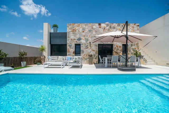 Villa de lujo 3 dormitorios 120m² en Algorfa - Ideal inversión — 28