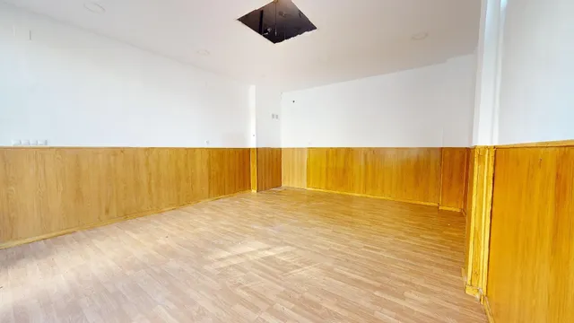 INTERESANTE LOCAL COMERCIAL DE 45 METROS CUADRADOS HACIENDO ESQUINA  EN COLONIA DE LA PAZ!!! — 5