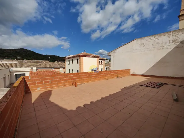 Casa en la poblacion de algimia de alfara — 10