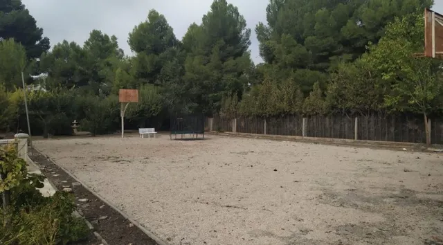 parcela 4,5 km de albacete — 23