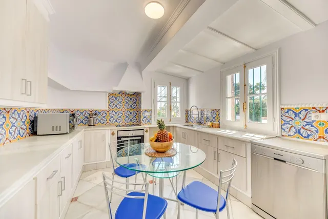 Chalet 5 habitaciones 224m² en venta - Marbella — 9