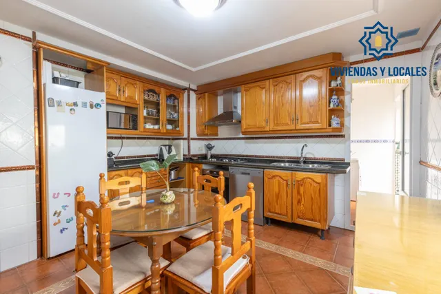 Casa en esquina en venta en Las Gabias — 16